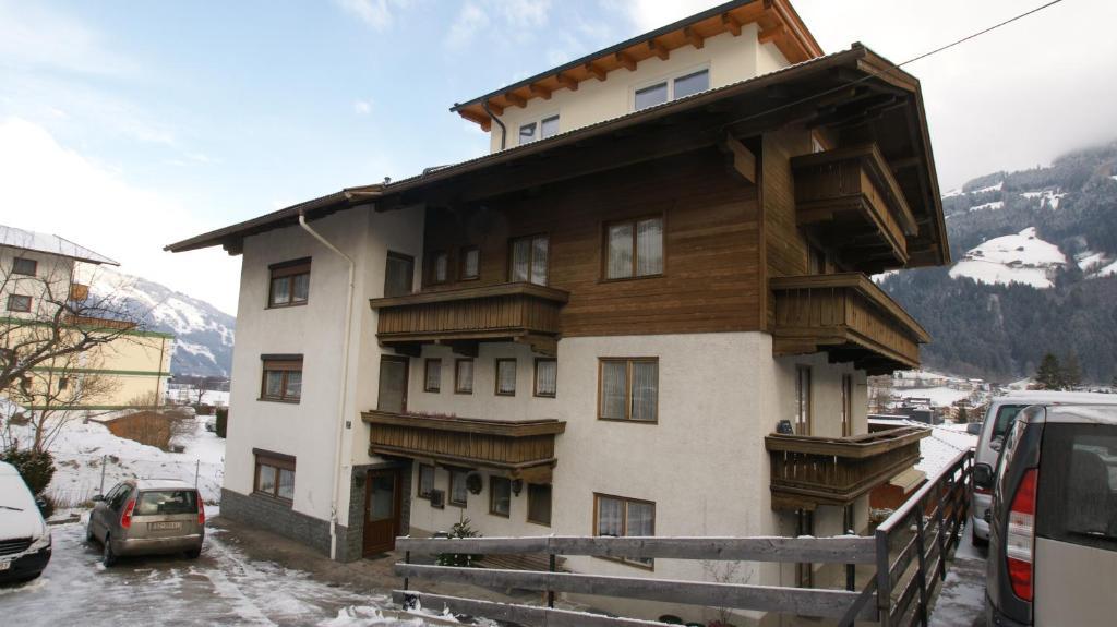 Garni Nill Hotell Schwendau Exteriör bild